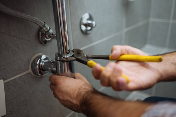 Best Clogged Drain Plumber  in Angleton, TX